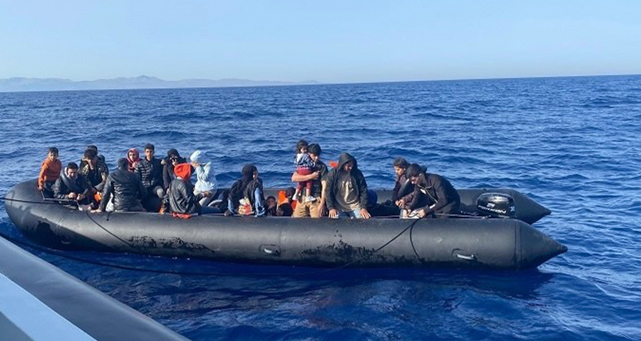 Ayvacık açıklarında 41 kaçak göçmen kurtarıldı