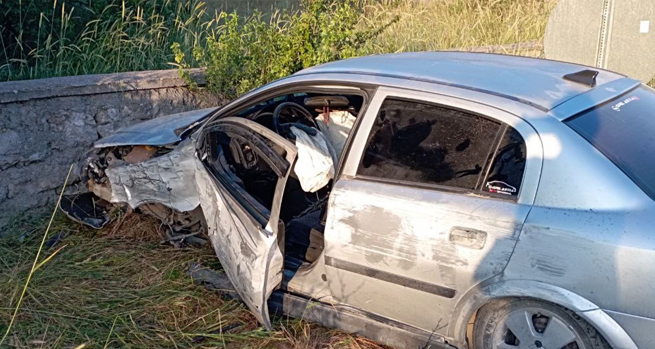 Tokat’ta direksiyon başında uyuyan sürücü kazaya neden oldu: 4 yaralı