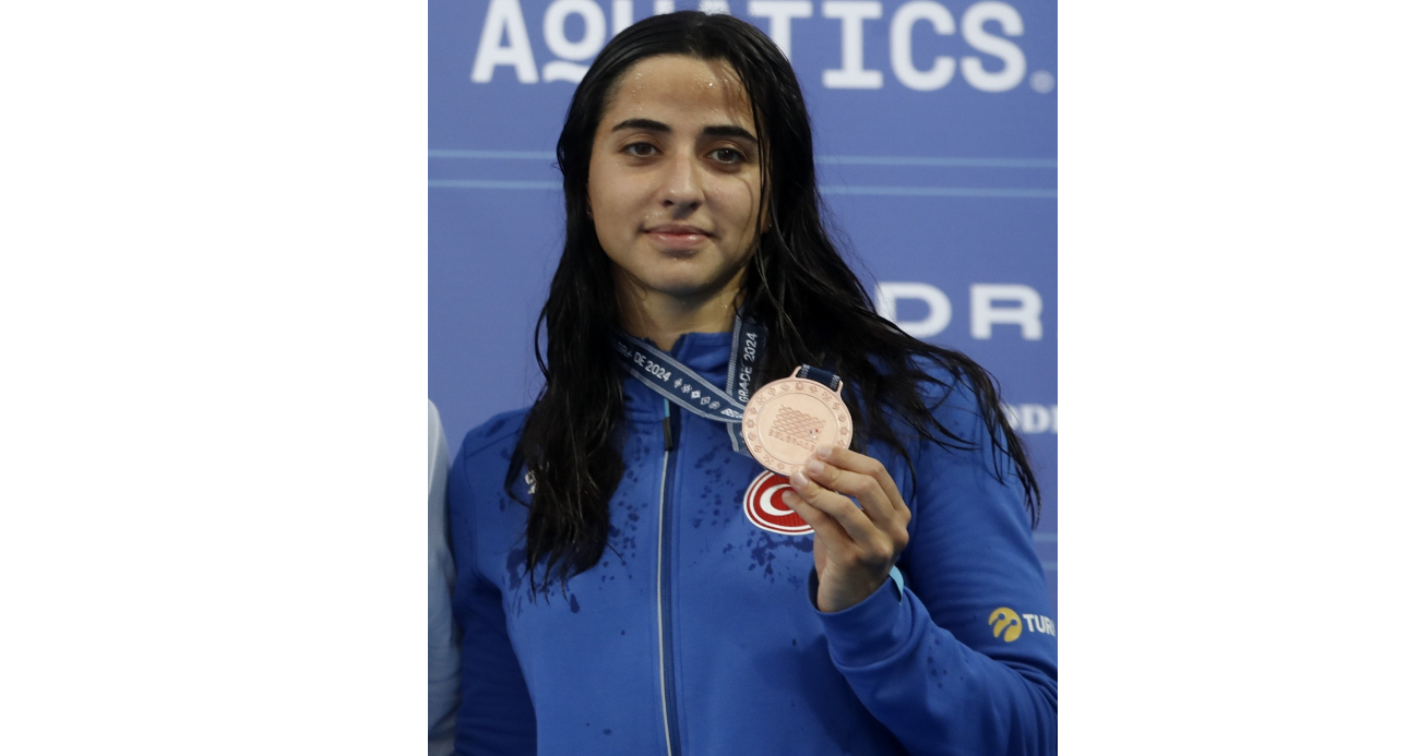 Milli yüzücü Deniz Ertan, Avrupa Şampiyonası’nda finale yükseldi