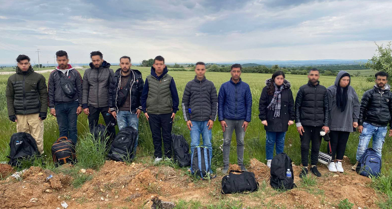Edirne’de bir ayda 807 düzensiz göçmen ve 16 organizatör yakalandı
