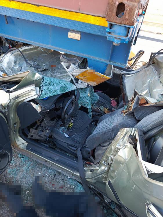 TAG Otoyolu’nda 4 aracın karıştığı kazada 3 kişi öldü
