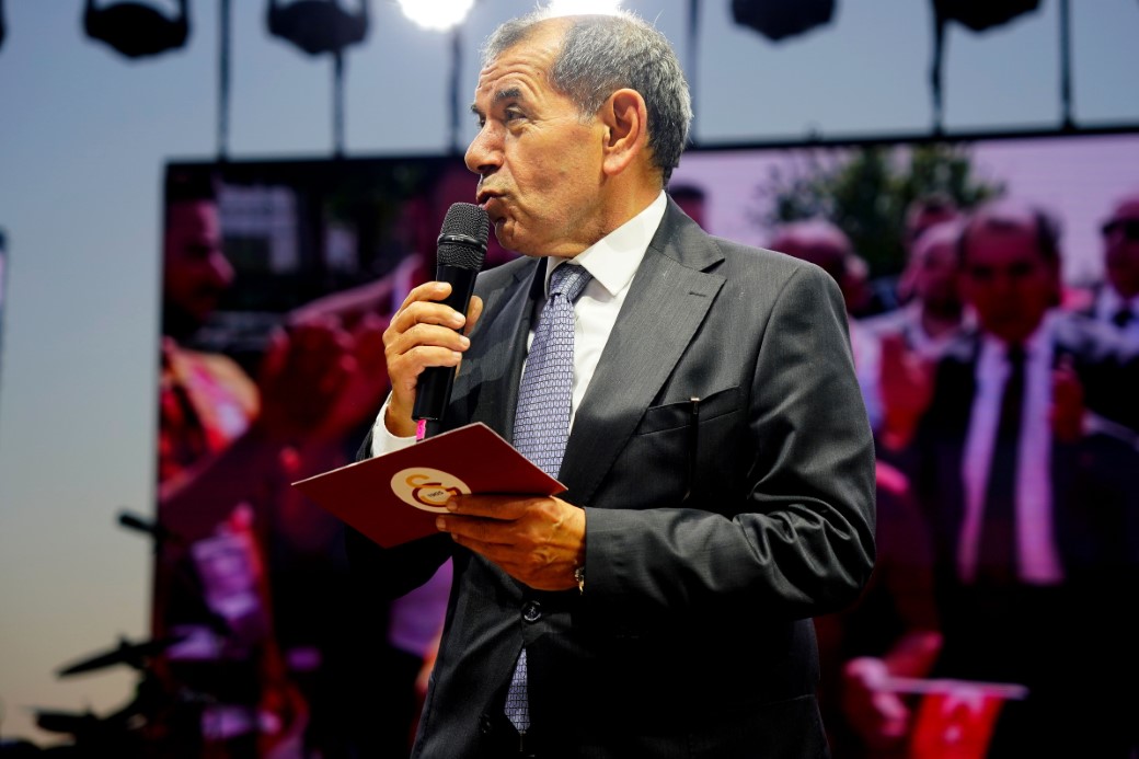 Galatasaray, 24. şampiyonluğunun 40. gecesini üyeleriyle kutladı