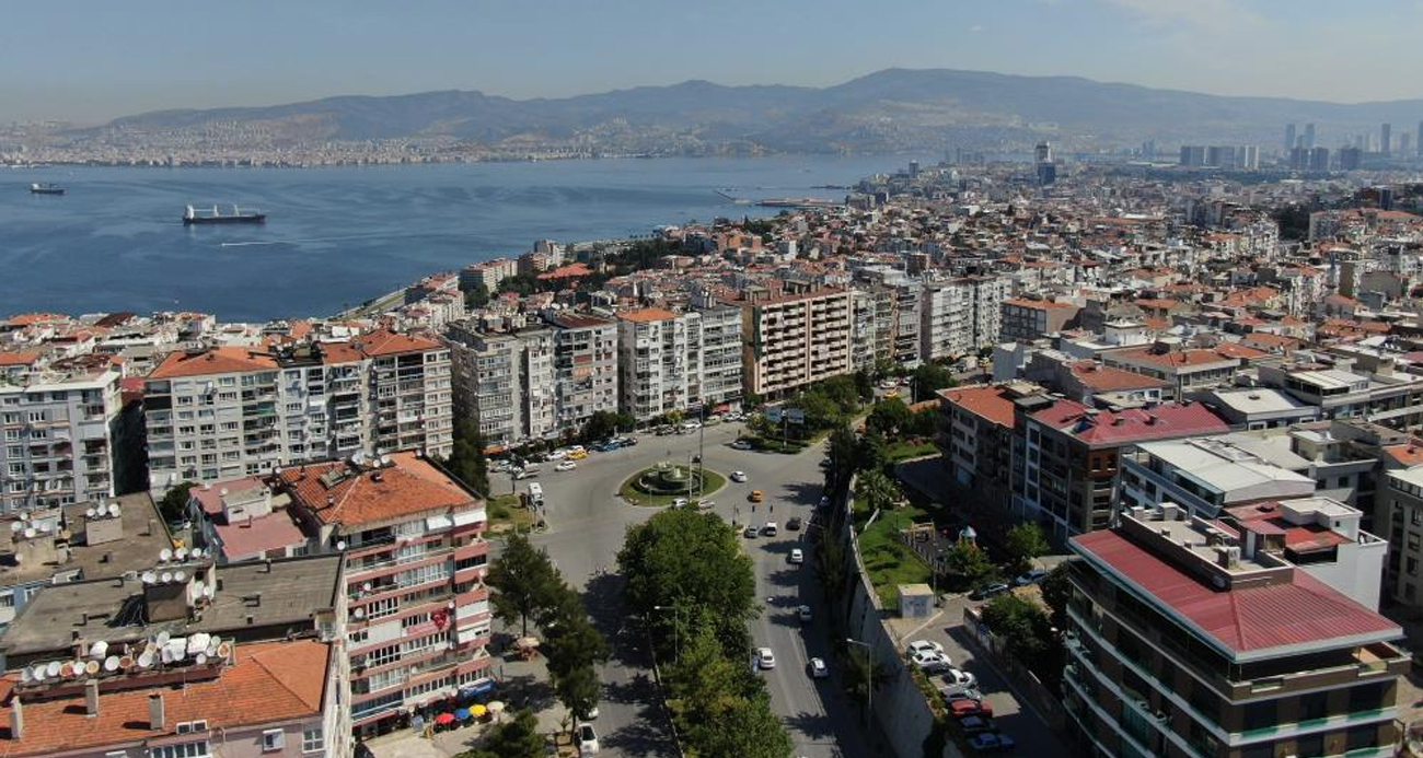 İzmir için afet çalışması: "Binaların yüzde 50’sinde kontrol şart, acil"