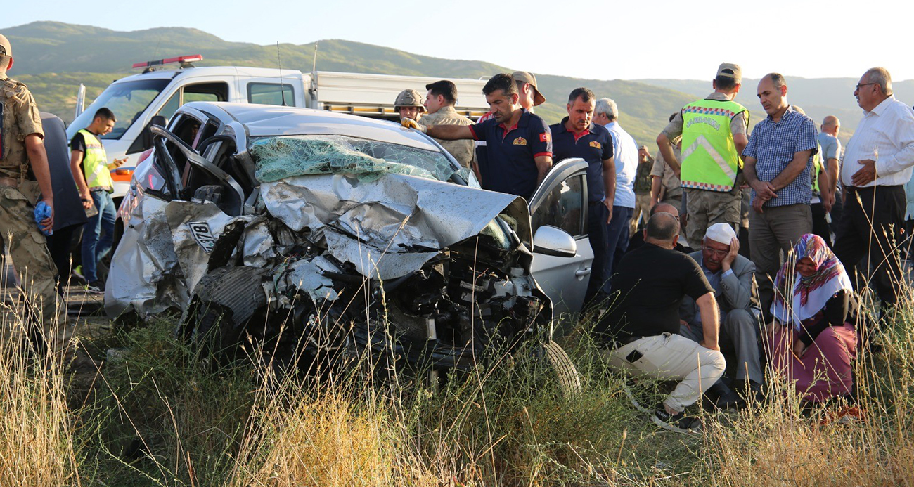 Muş’ta feci kaza: 1 ölü, 1 yaralı