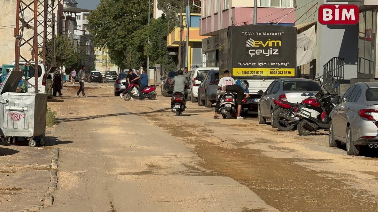 5 aydır bitmeyen yol çalışması vatandaşları canından bezdirdi