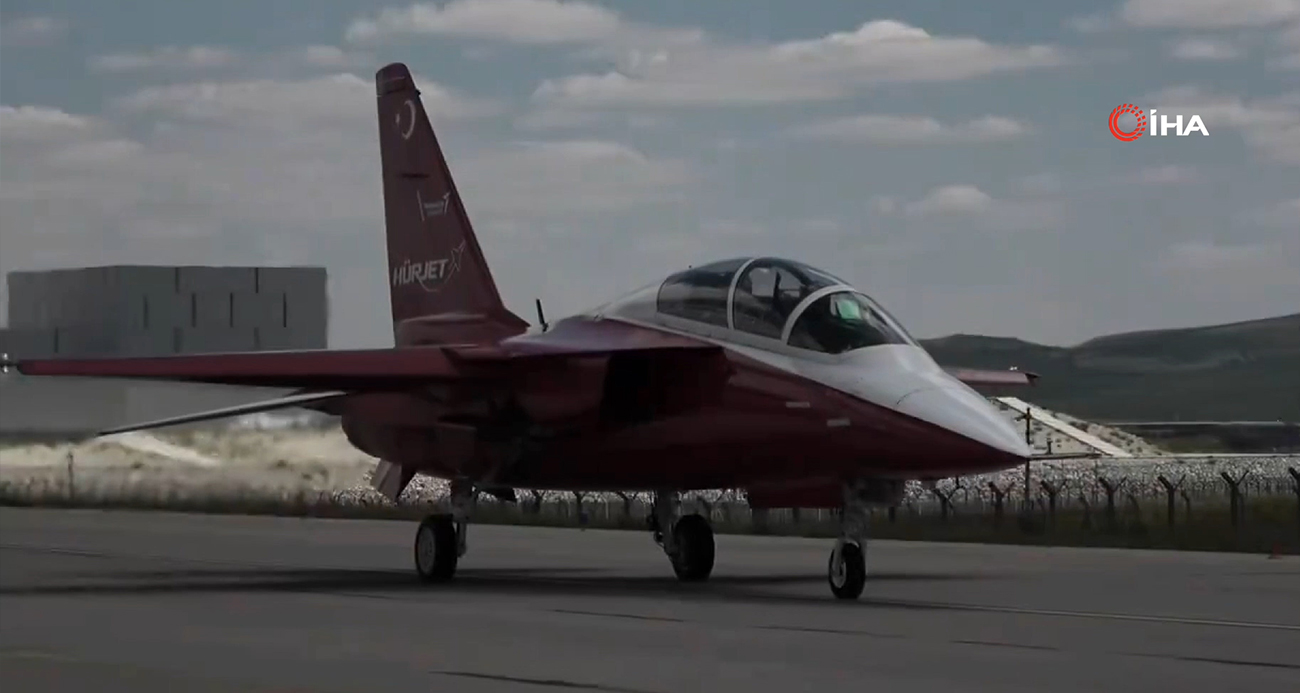 HÜRJET 30 bin feet irtifada 0.9 mach hıza ulaştı