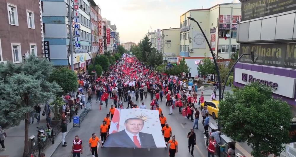 15 Temmuz'da tüm Türkiye tek yürek!