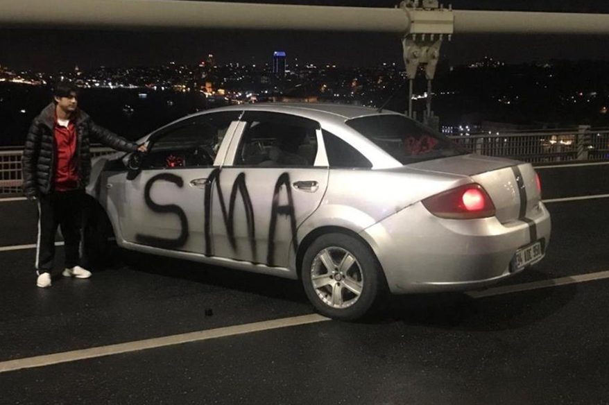 15 Temmuz Şehitler Köprüsü’nü ‘SMA’ yazılı araçla trafiğe kapatan sanık hakim karşısında