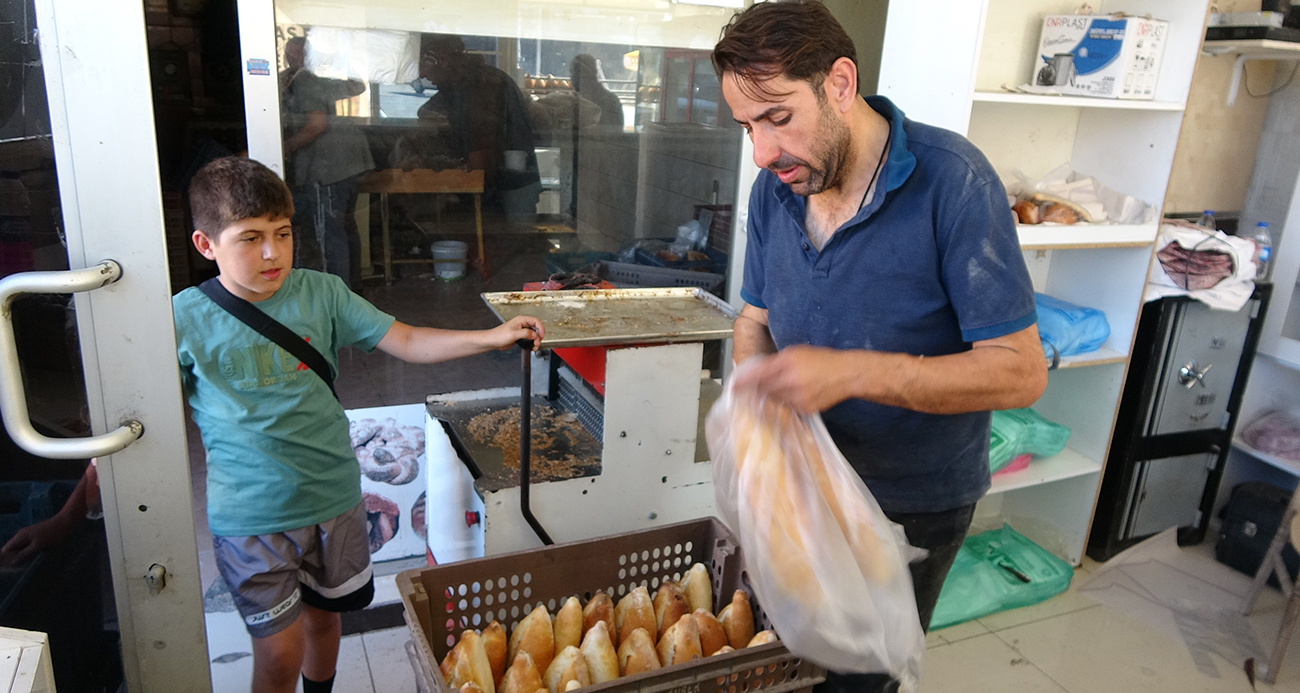 100 lira bozuk para getirene 110 lira veriyor, duyanlar oraya koştu