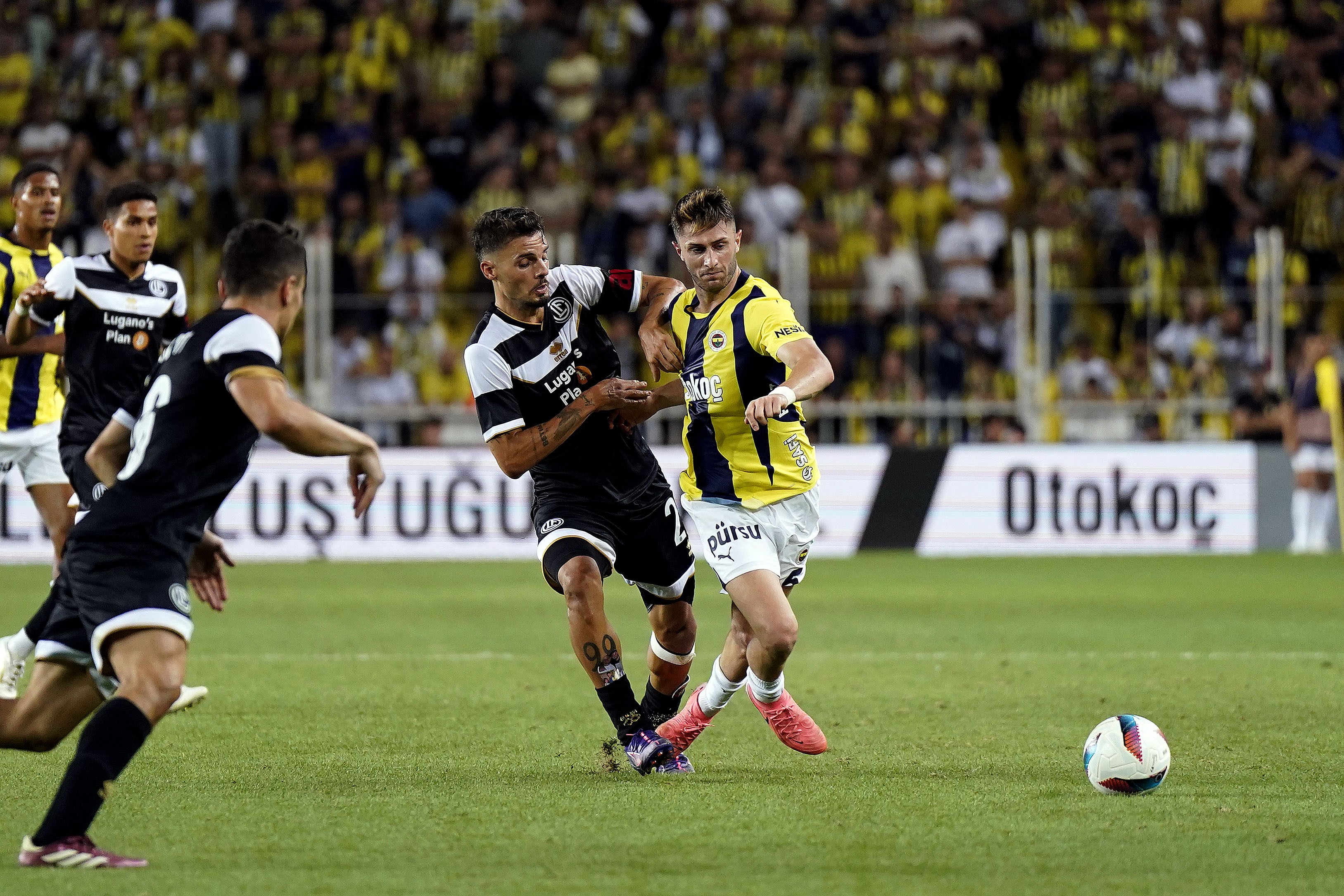 Fenerbahçe, Lugano'yu Kadıköy'de devirdi! Adını üst tura yazdırdı