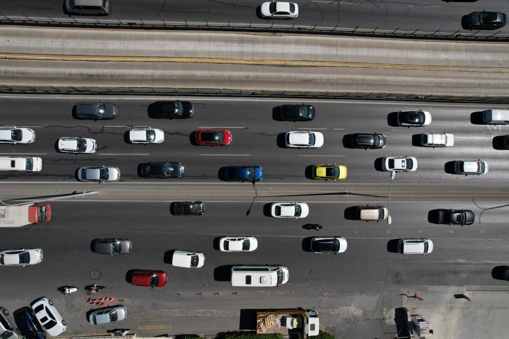 Beylikdüzü - Avcılar arası trafik çilesi: 9 kilometrelik yol 1 saat 15 dakikaya çıktı