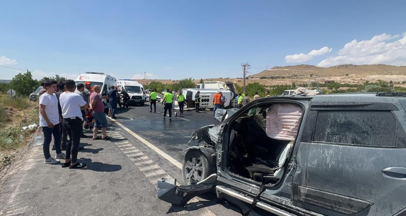 Nevşehir’deki feci kaza! Baba ve oğlu hayatını kaybetti