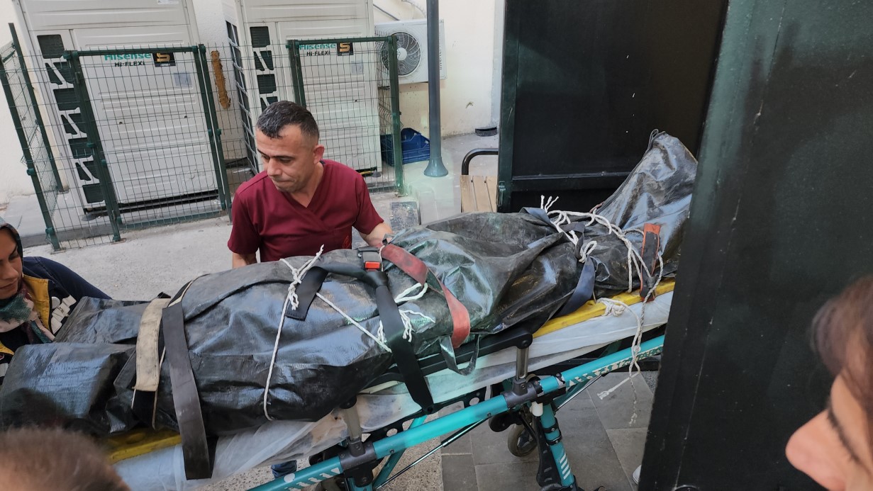 Ruhsatsız madendeki göçükte işçinin cansız bedenine 6 saat sonra ulaşıldı