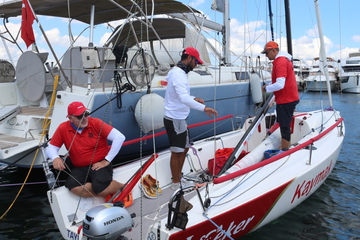İstanbul’un en büyük yelken festivali TAYK Slam-Eker Olympos Regatta Yelken Yarışları başladı