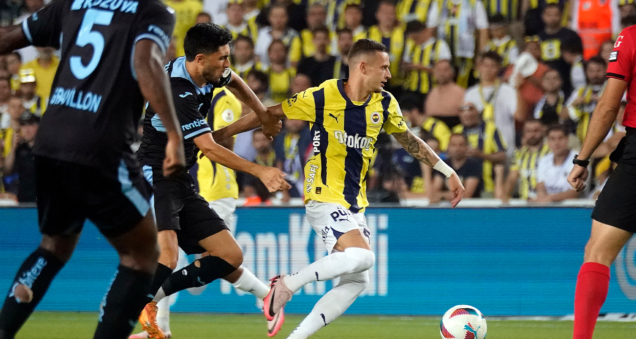 Adana Demirspor'u tek golle geçti! Fenerbahçe'den 3 puanlı başlangıç