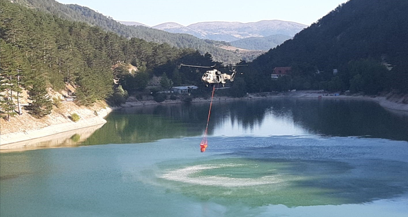 Bolu’daki orman yangınına havadan müdahale yeniden başladı