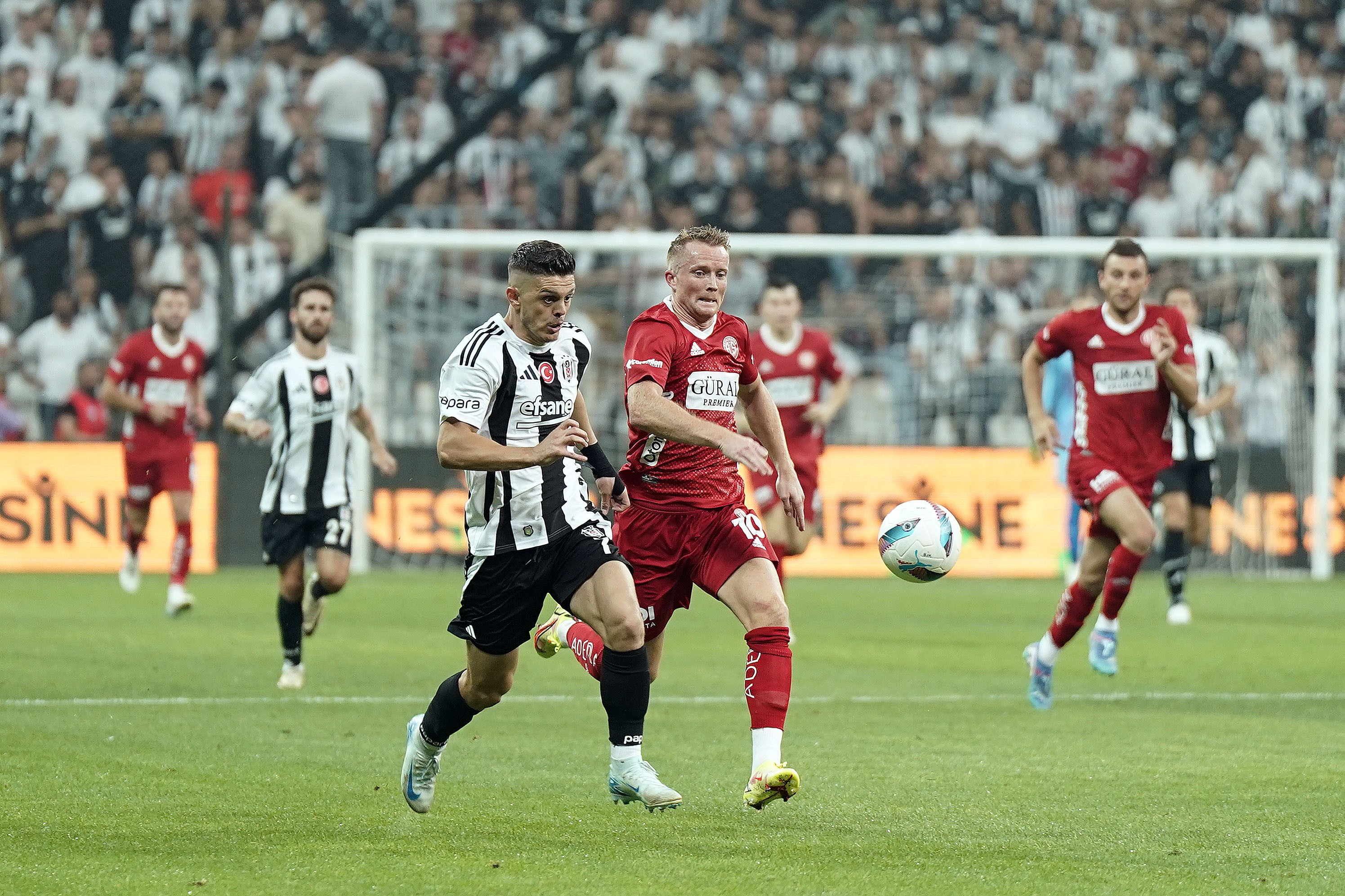 Immobile yıldızlaştı! Gol düellosunu Beşiktaş kazandı