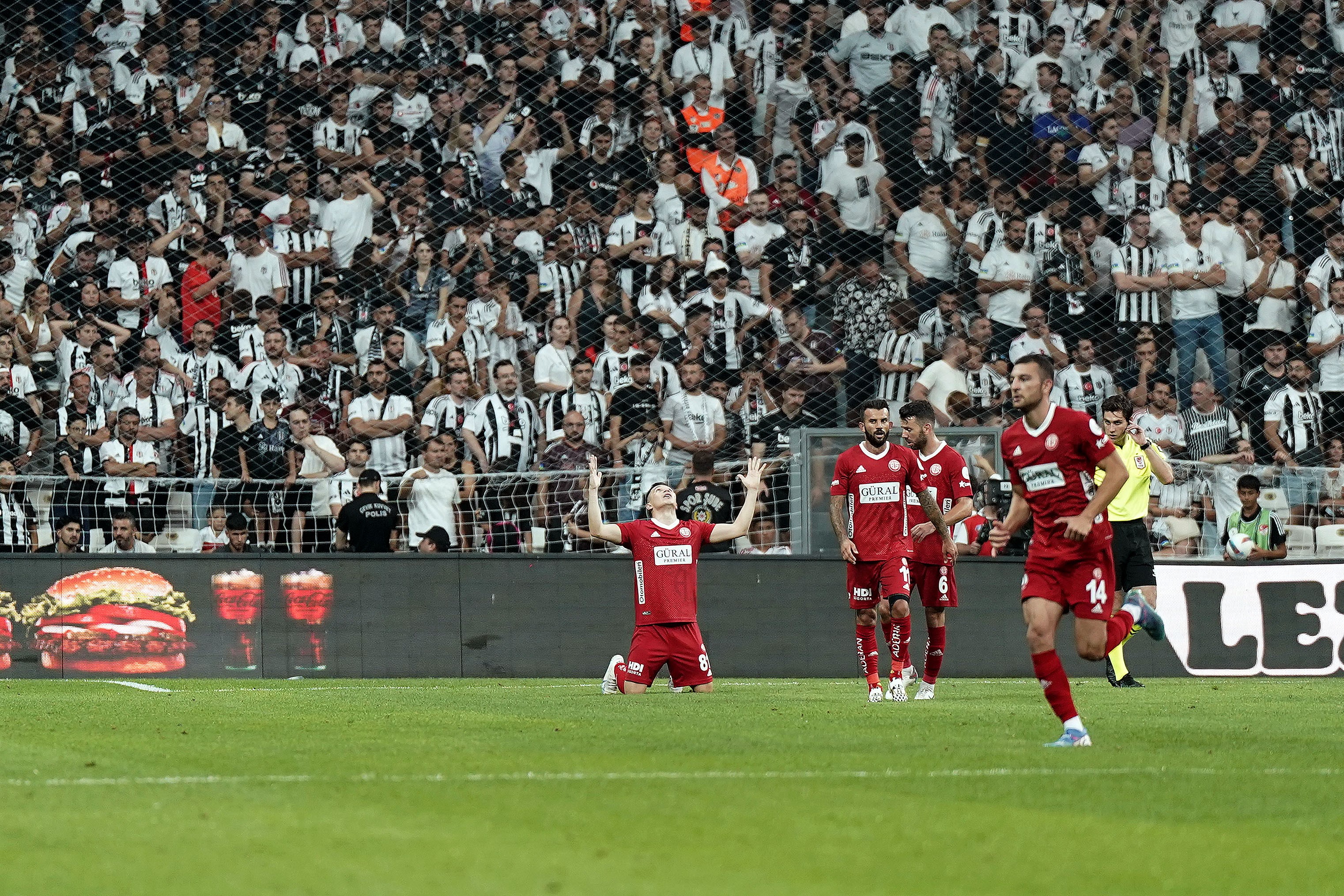 Immobile yıldızlaştı! Gol düellosunu Beşiktaş kazandı