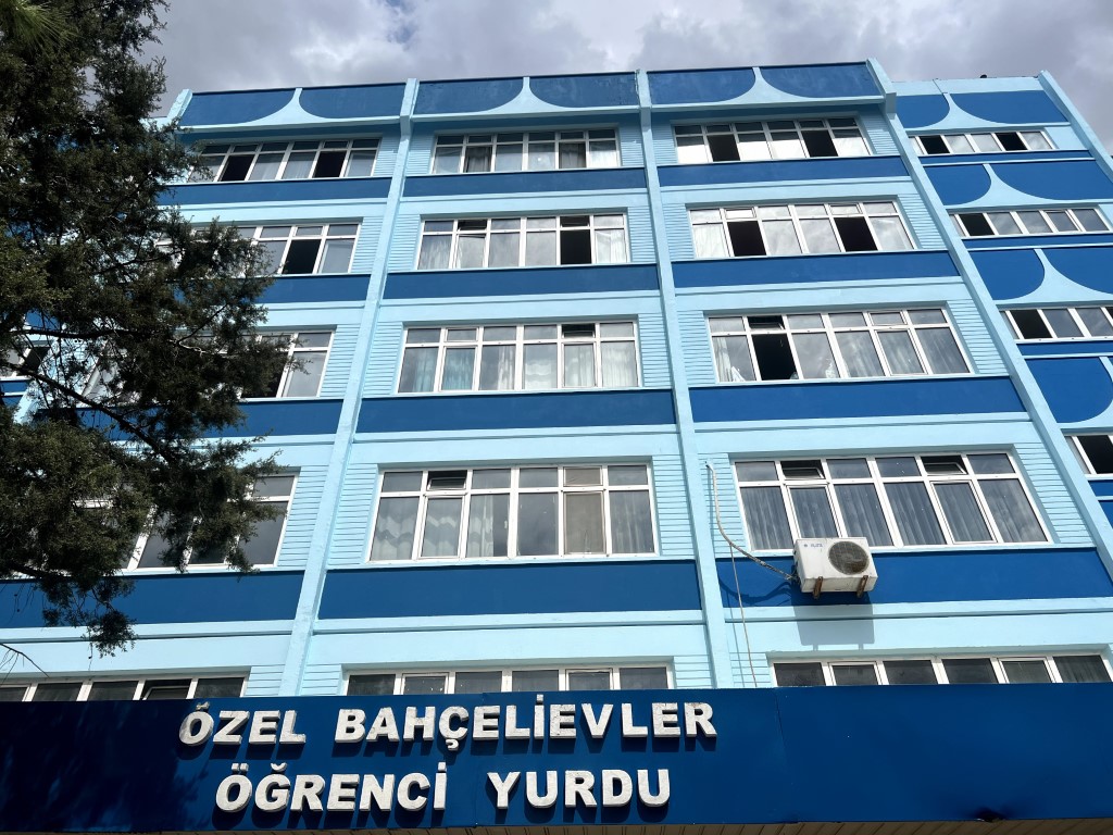 İhlas Vakfı yeni dönem öğrenci yurdu başvuruları başladı