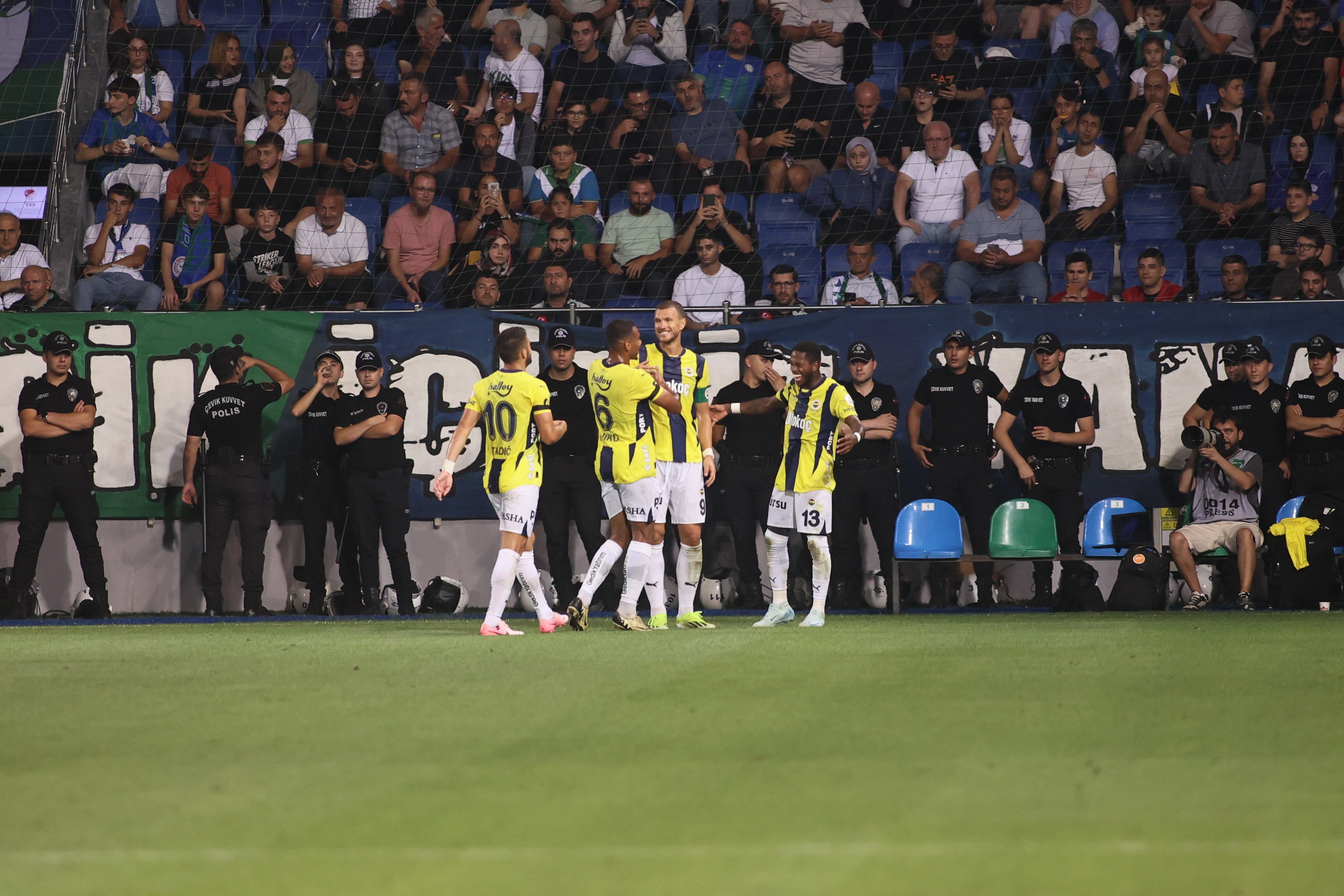 Fred maça damga vurdu! Fenerbahçe, Rize'de 5 golle kazandı