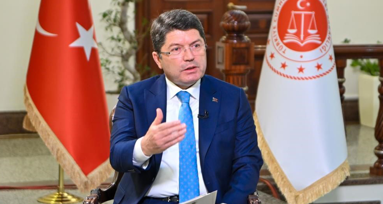 Adalet Bakanı Tunç: "İzmir Milletvekili Tuncay Özkan hakkında İzmir Cumhuriyet Başsavcılığı tarafından soruşturma başlatılmıştır"