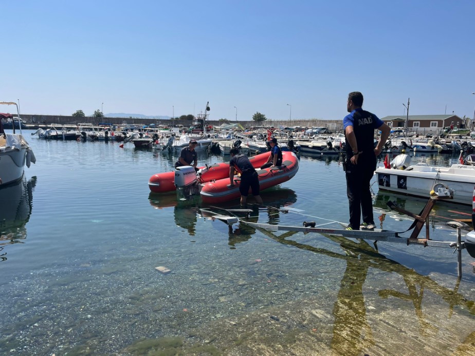 Kano ile denizde kaybolan 2 genç için denizden ve havadan seferberlik