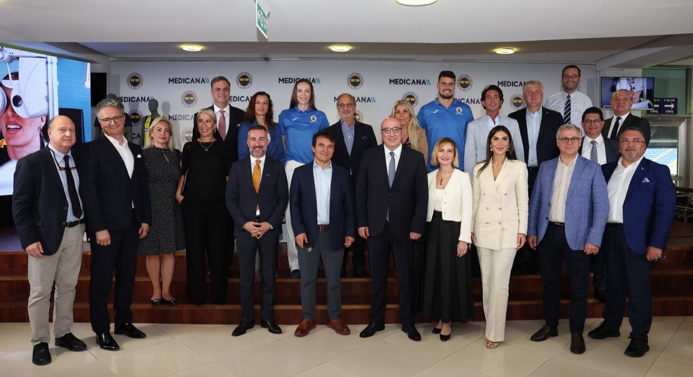 Medicana ile Fenerbahçe Voleybol Şubesi arasında sponsorluk anlaşması imzalandı