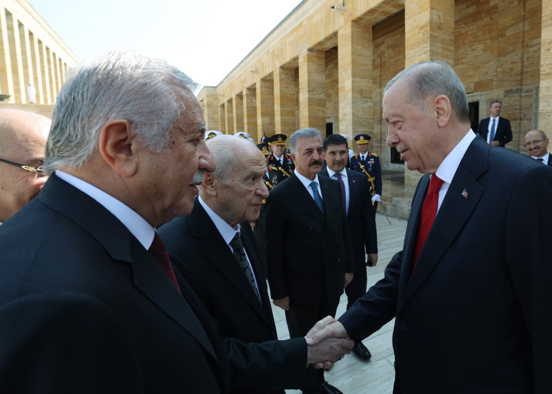 Cumhurbaşkanı Erdoğan, 30 Ağustos dolayısıyla Anıtkabir’i ziyaret etti