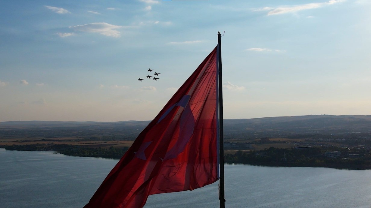 Türk Yıldızları Başkent'te nefes kesti