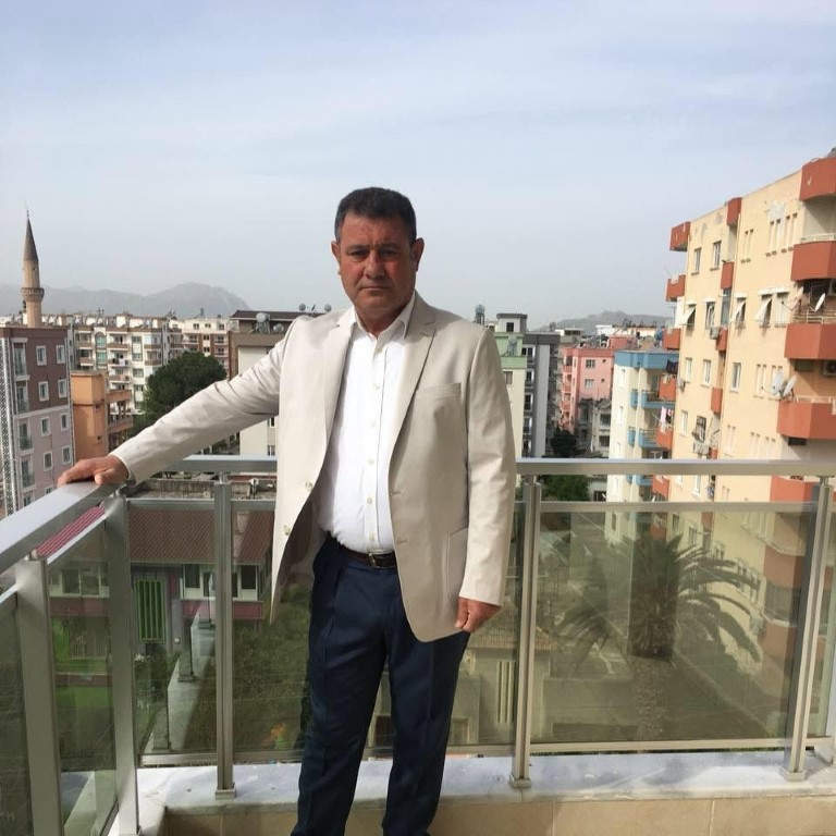 Ceyhan’da amca yeğen arasında miras husumeti kanlı bitti: 1 ölü