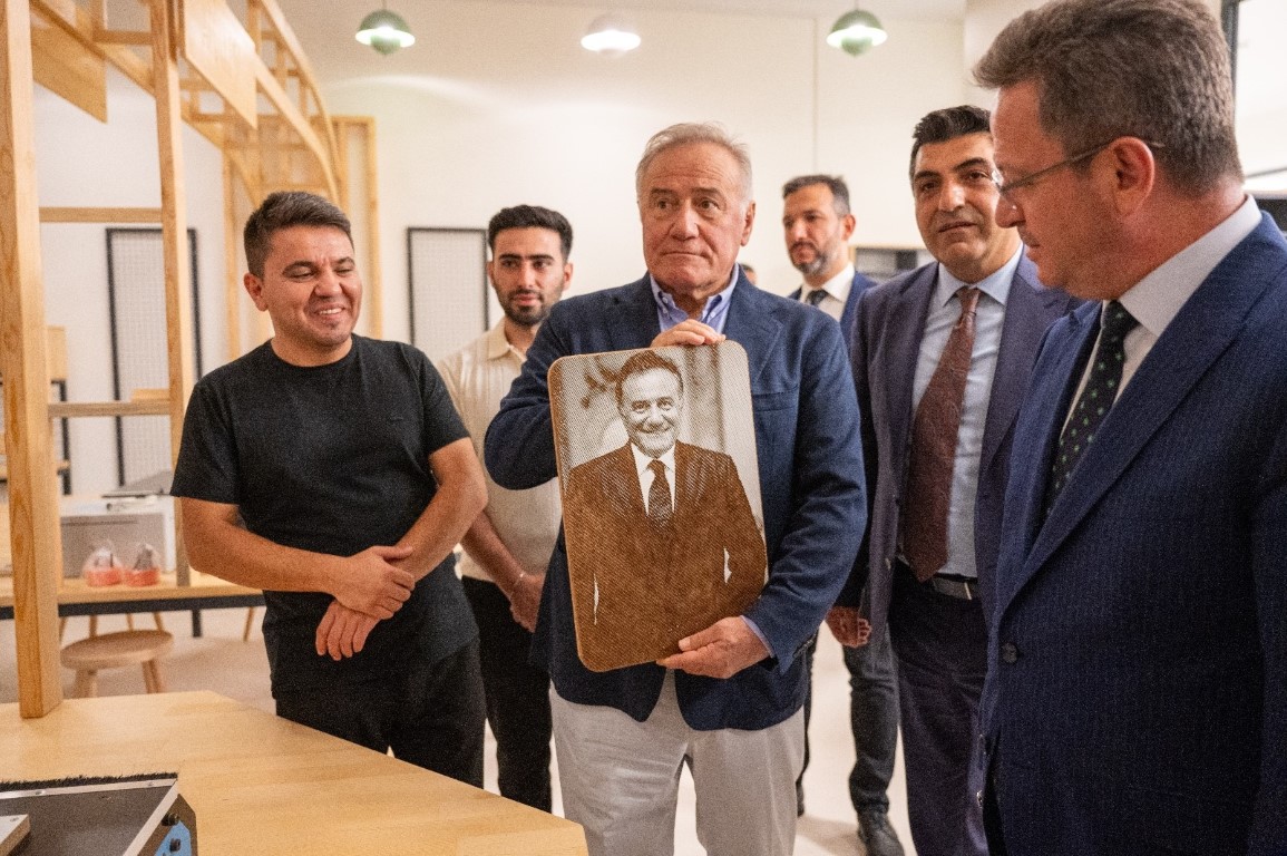 Bahçeşehir Koleji Manisa’daki 5’inci kampüsünü Turgutlu’da açtı