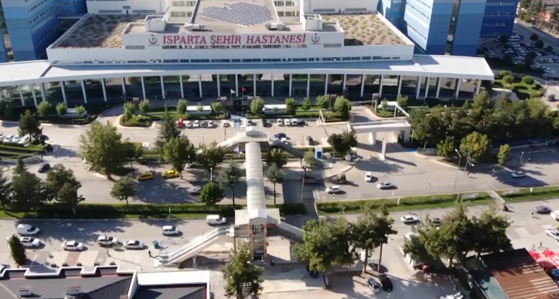 Isparta Şehir Hastanesine büyük ilgi, 8 yılda 13 milyon hastaya hizmet verdi