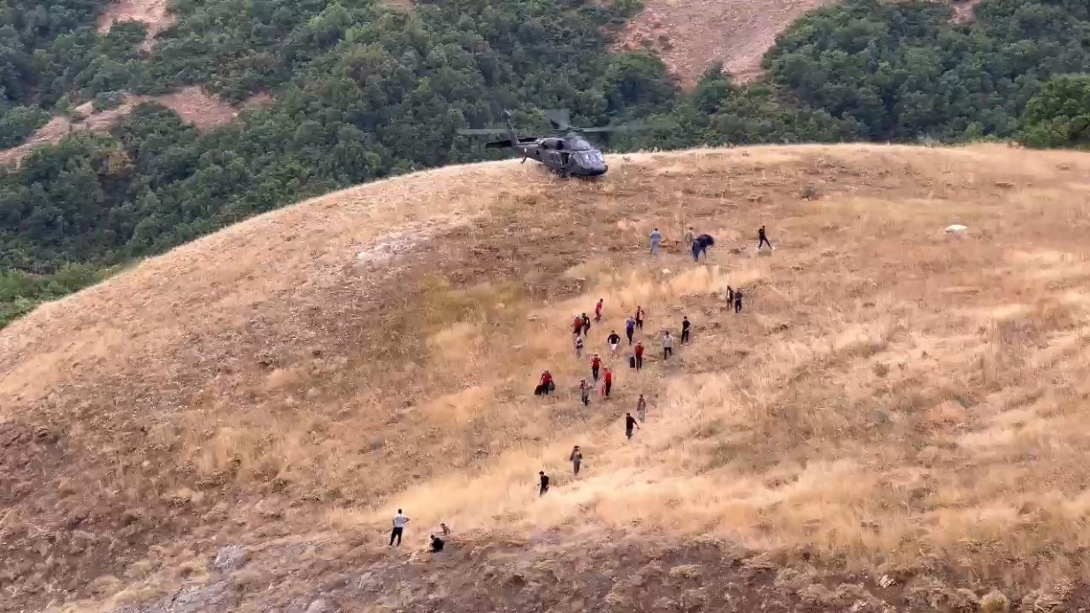 Tunceli’de askeri araç devrildi: 4 şehit, 1 ağır yaralı