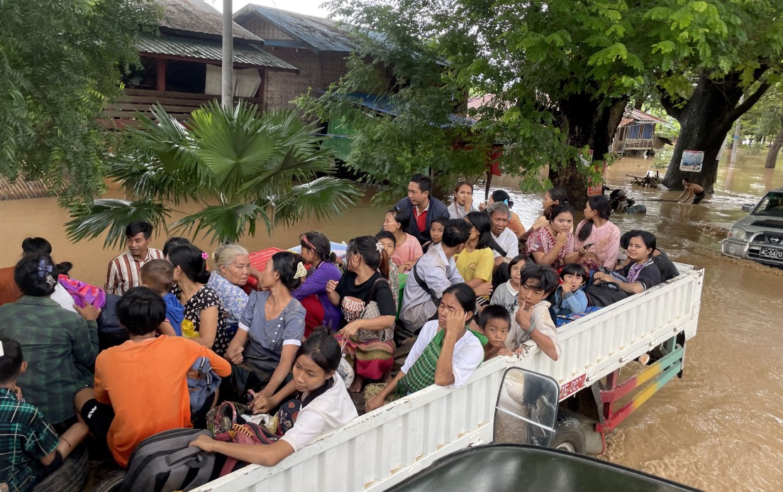 Myanmar'daki sel ve toprak kaymalarında can kaybı 74'e yükseldi