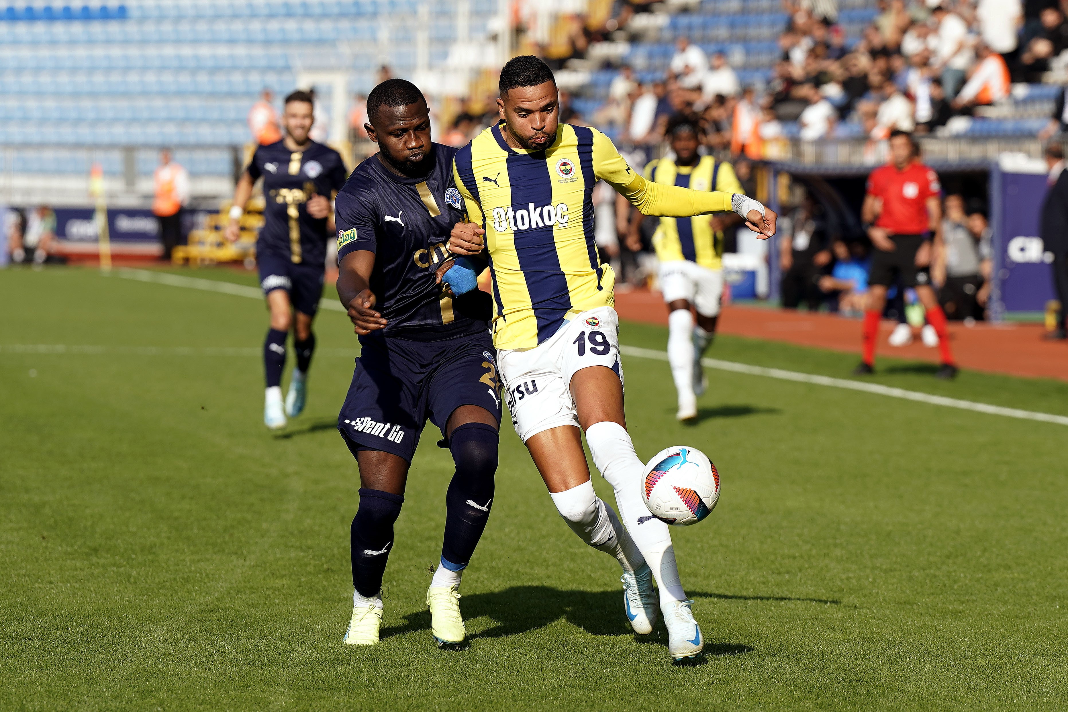 Fenerbahçe hata yapmadı! Kasımpaşa'yı rahat geçti