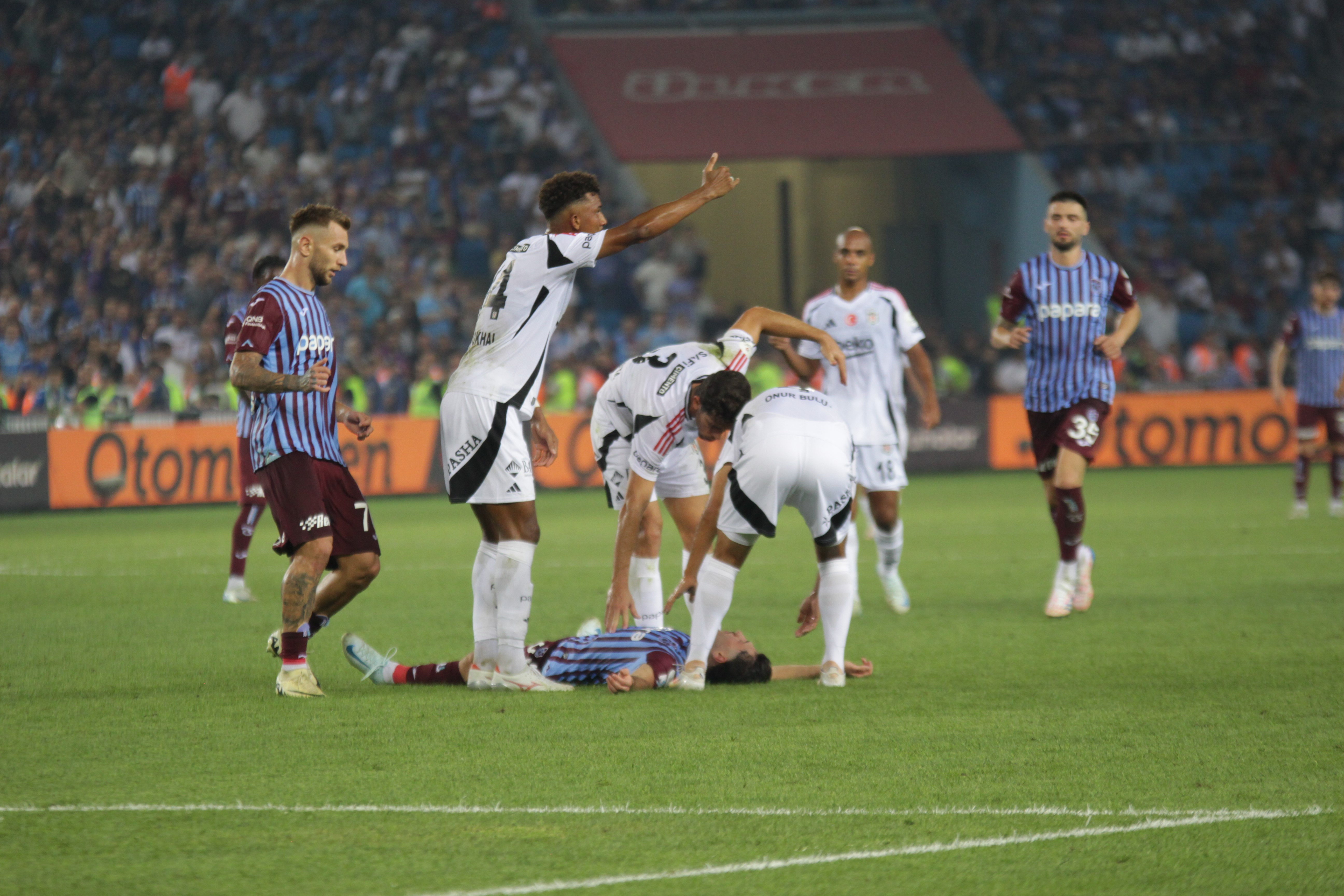 Trabzon'da puanlar paylaşıldı! Beşiktaş sezonun ilk kaybını yaşadı