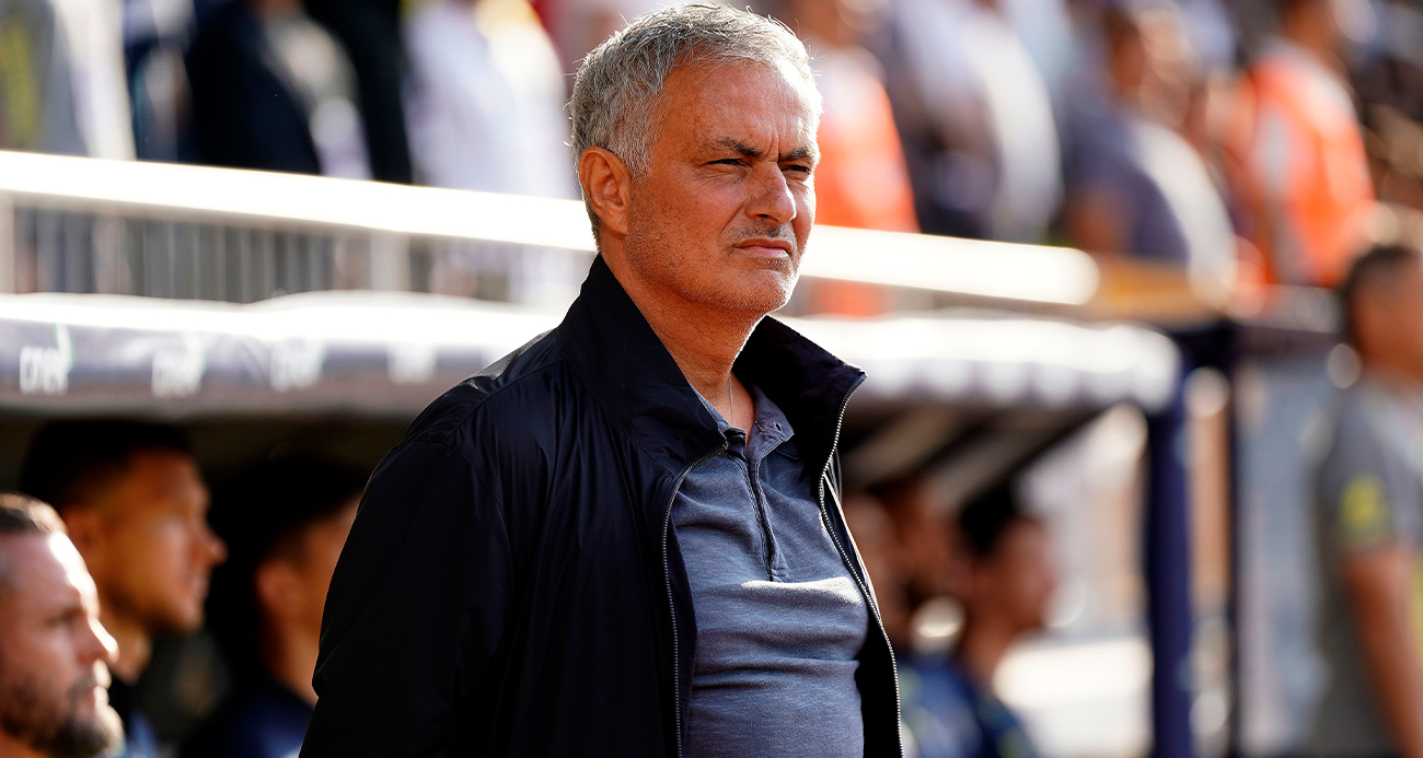 Jose Mourinho: "Kulübümüz bana çalışabilmem için iyi bir takım kurdu"