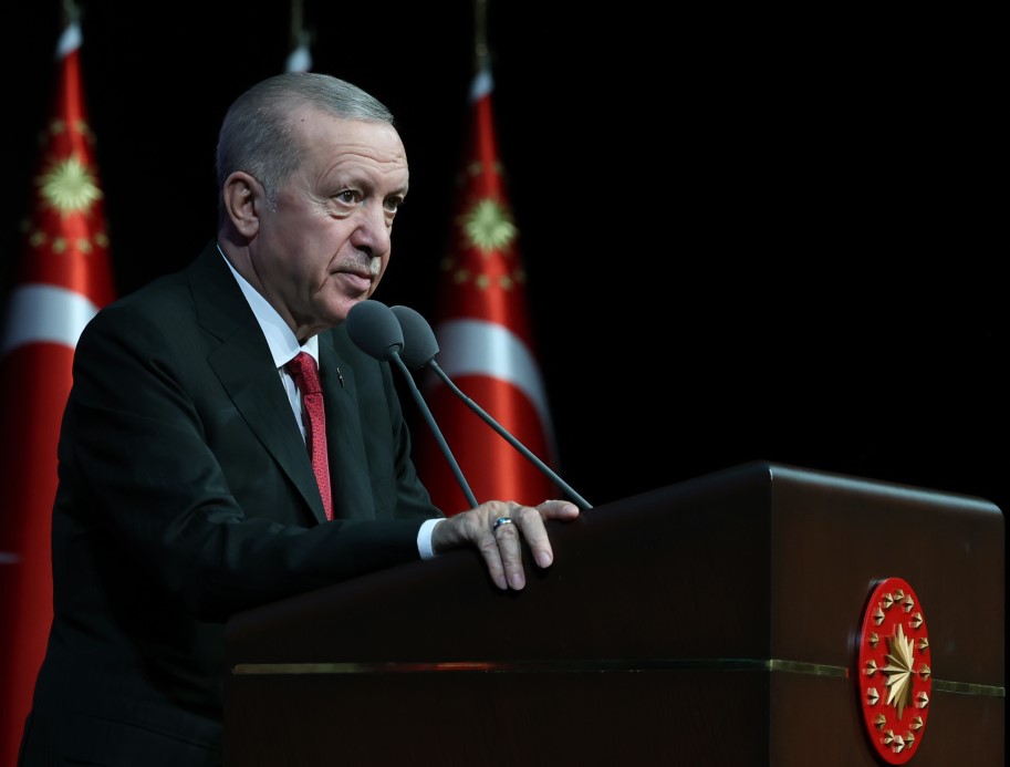 Cumhurbaşkanı Erdoğan: "Adaletin reyting ve etkileşim avcılığına kurban edilmesine göz yummamalıyız"