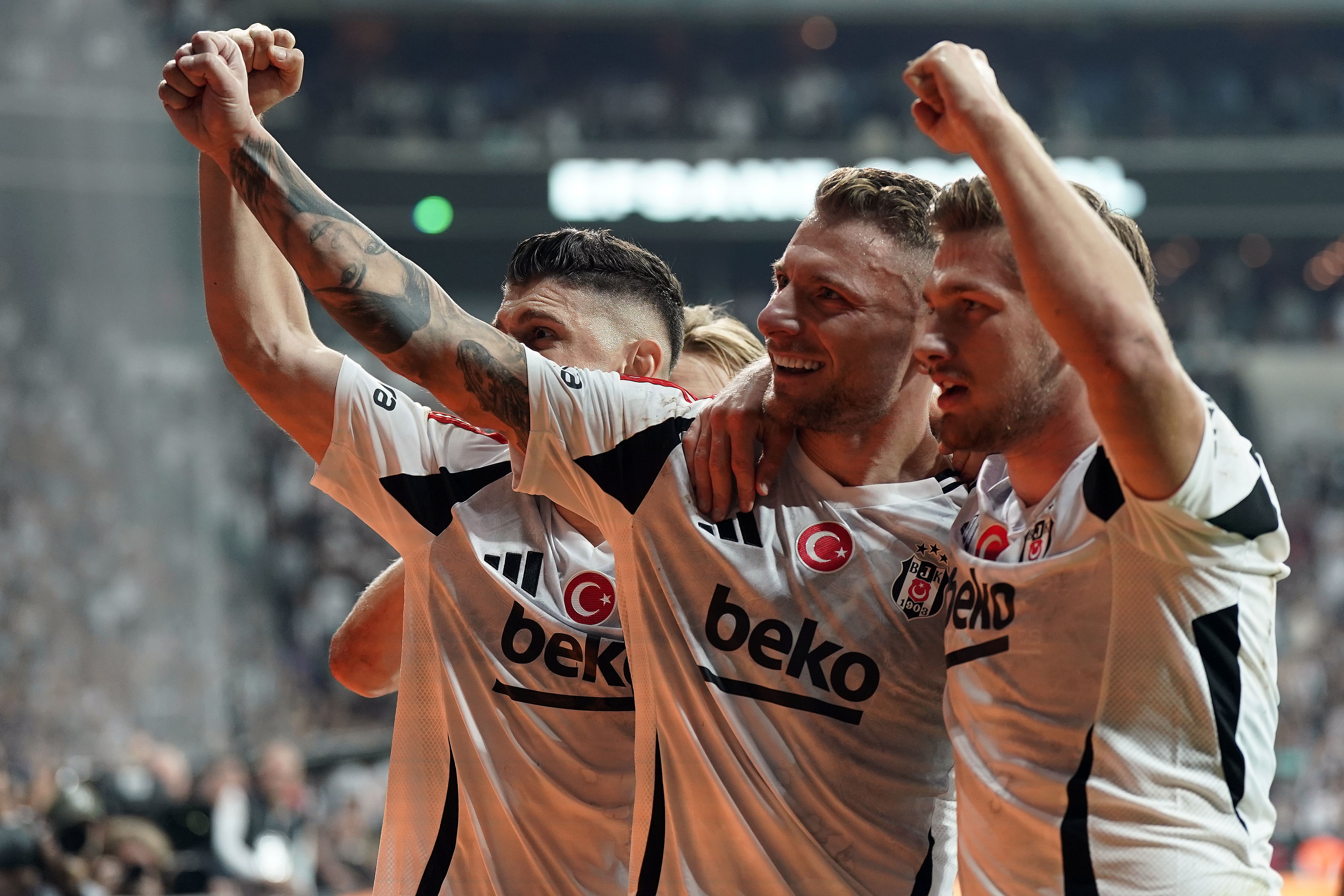 Beşiktaş, uzatmada kazandı! Kartal'dan evinde 3'te 3