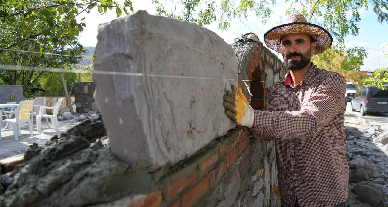 Aylık 100 bin lira kazanıyorlar: Onlar taşın sanatkarları