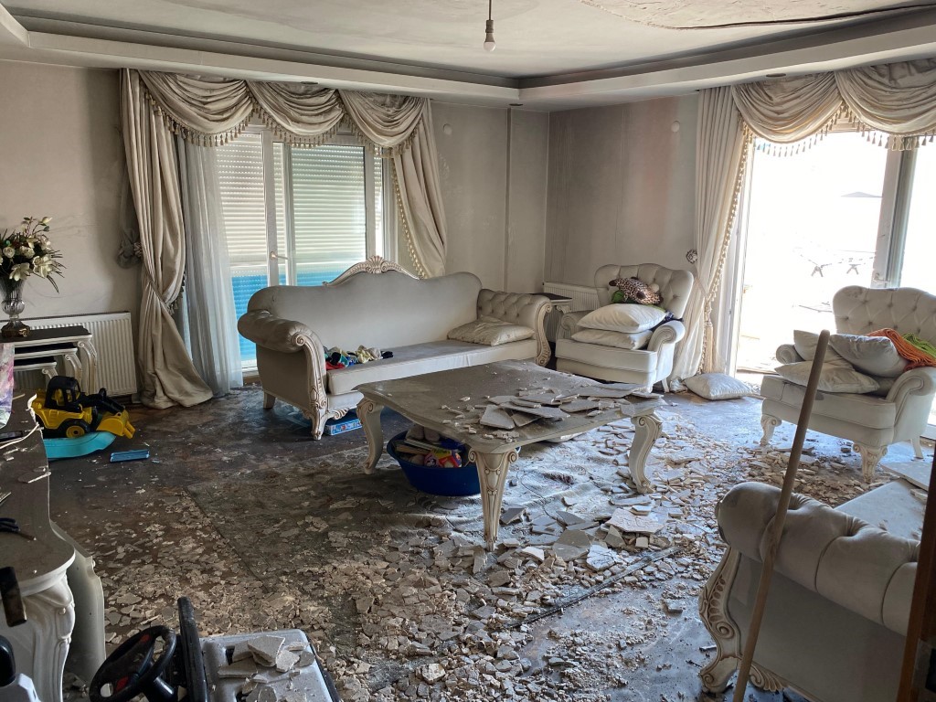 Oğlunu kurtarmak için alevlerin içine giren anne o anları anlattı