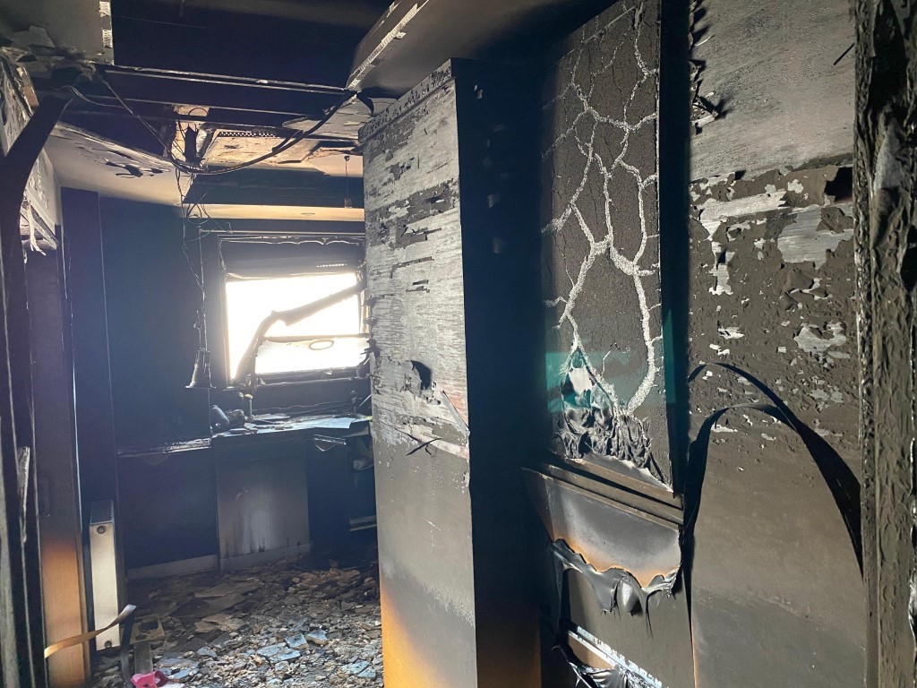 Oğlunu kurtarmak için alevlerin içine giren anne o anları anlattı