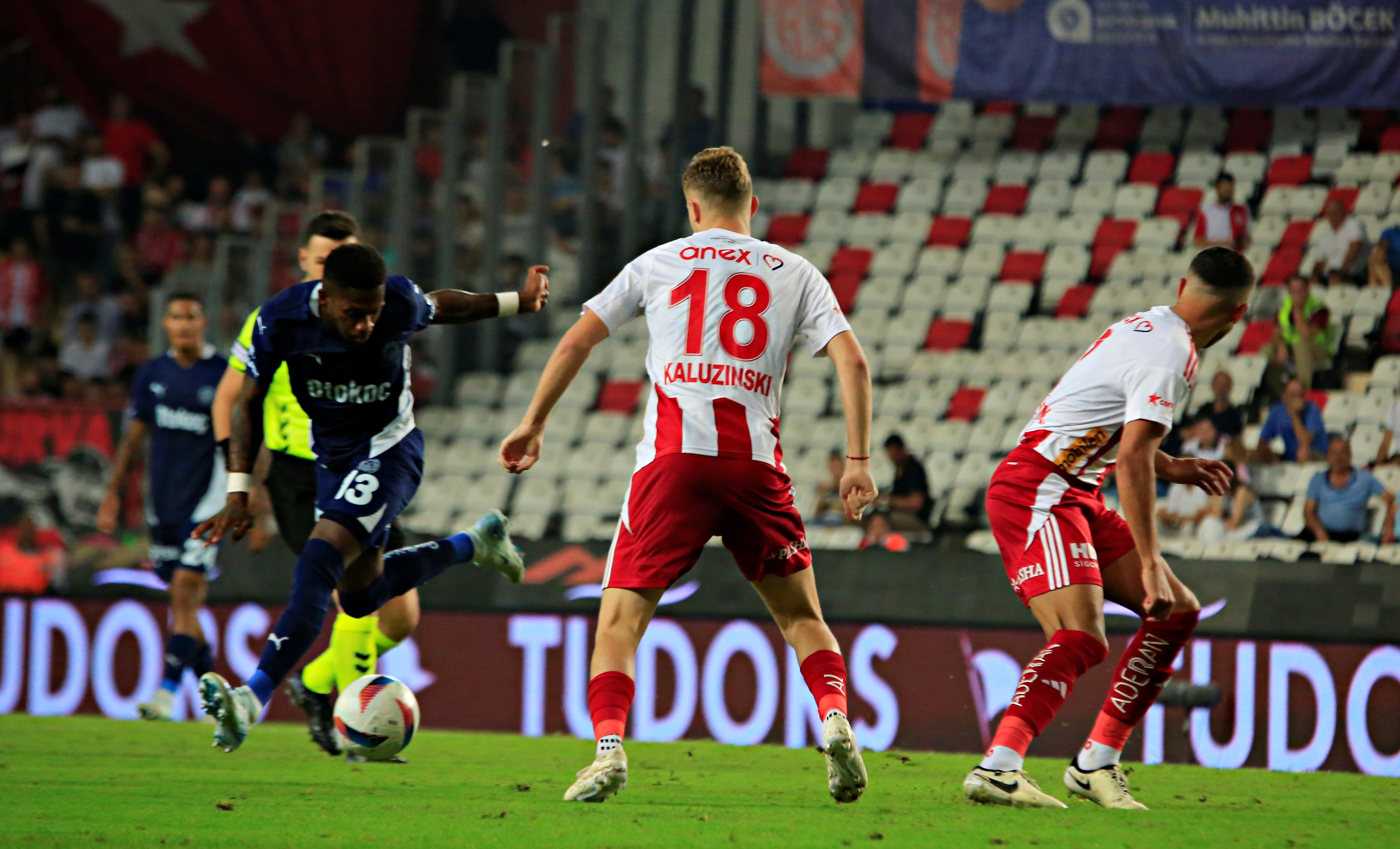 Perdeyi Tadic açtı! Fenerbahçe, Antalya'da fire vermedi