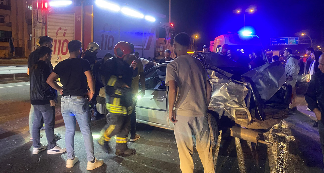 Peş peşe 2 ayrı kaza: 2 kişi yaralanırken, 2 sürücü ise kaçtı