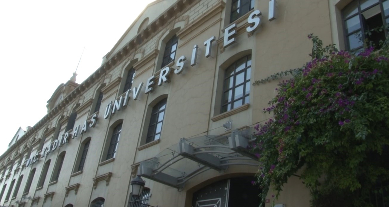 Kadir Has Üniversitesi Türkiye’nin en iyi 8’inci üniversitesi seçildi