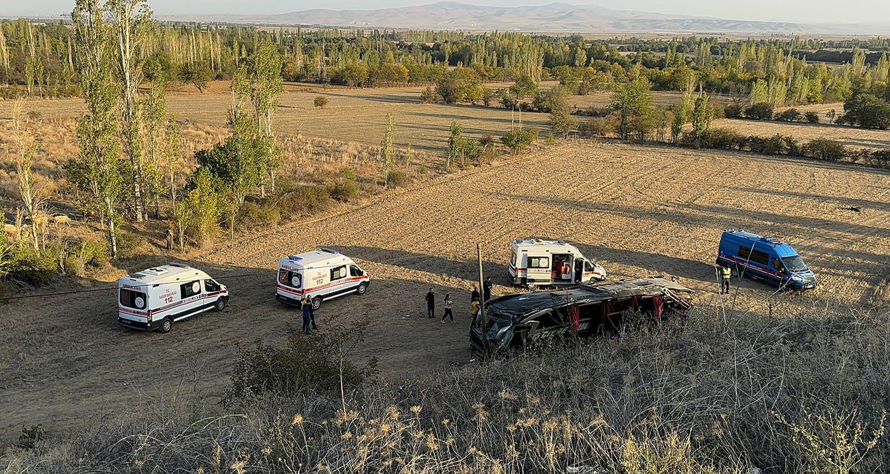 Otobüs kazasından acı haber geldi, yaralılardan biri hayatını kaybetti