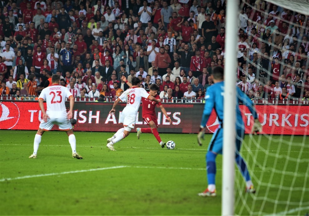 UEFA Uluslar Ligi: Türkiye: 1 - Karadağ: 0 (Maç sonucu)