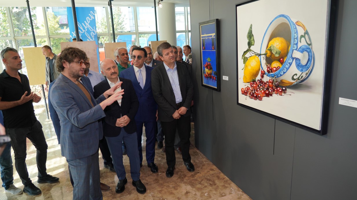 İtalyan ressamların sergisine, Adıyamanlılar damga vurdu