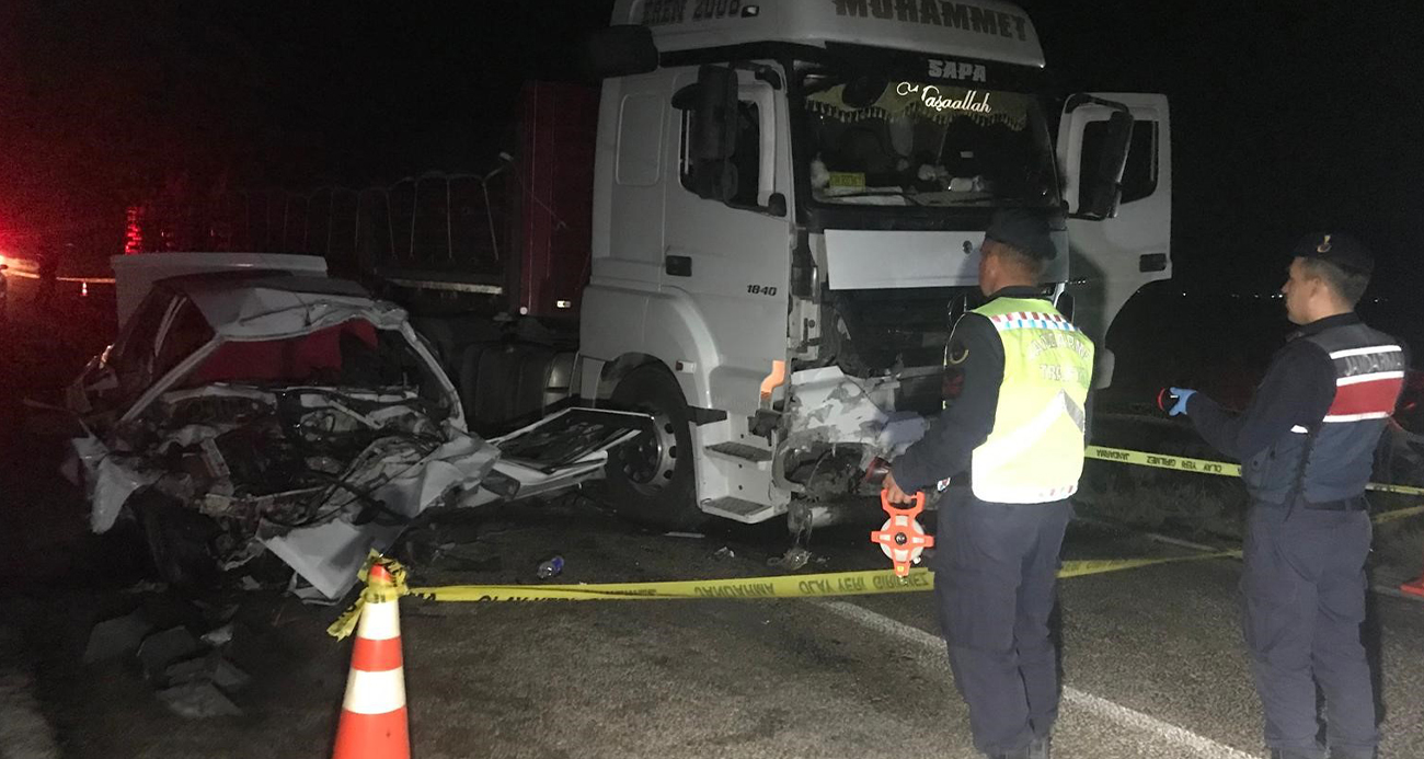 Konya’da tır ile otomobil çarpıştı: 1 ölü