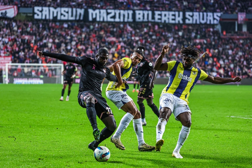 Trendyol Süper Lig: Samsunspor: 2 - Fenerbahçe: 2 (Maç sonucu)